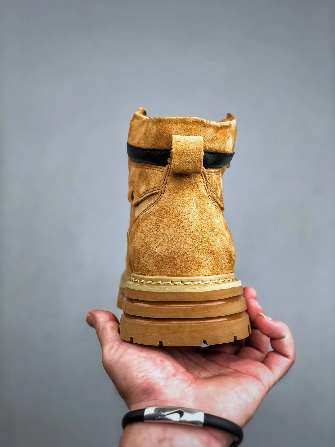💰440 supports store K T/ Timberland classic 25ss new high-top, classic re-creation, new upgrade, Guangdong factory quality, original box and original packaging. The fabric is made of top Italian frosted cowhide, with anti-odor and anti-corrosion genuine leather latex insoles to give you a perfect wearing experience. Quality is exquisite and durable. A must-have for sportsmen. Specializes in not looking handsome. High-quality and first-class foot feel. Exclusive supply. Size: 39-44